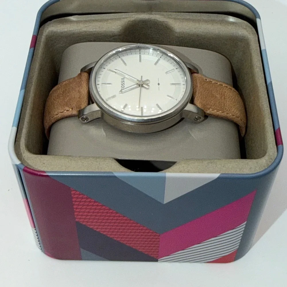 Fossil The Commuter Twist Watch Women Tan Leather Strap Minimalist Analog